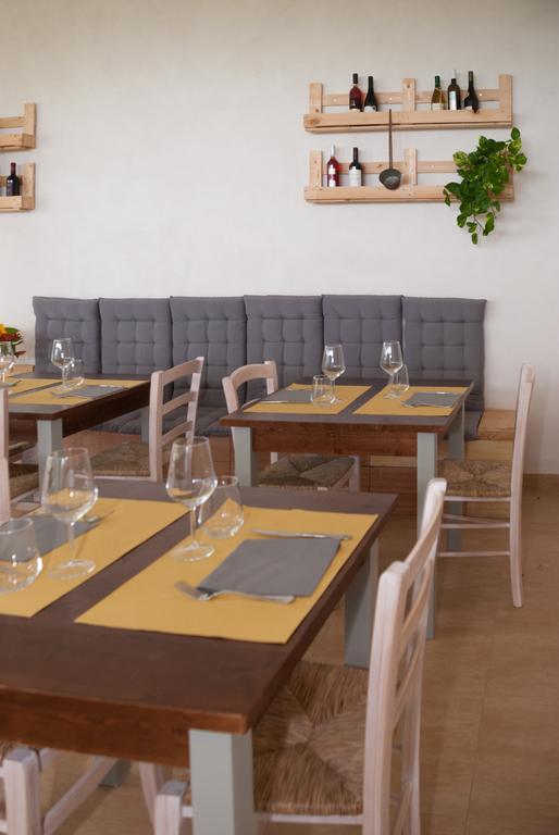 Casa Delfico Ristoro In Famiglia Guest House แตราโม ภายนอก รูปภาพ