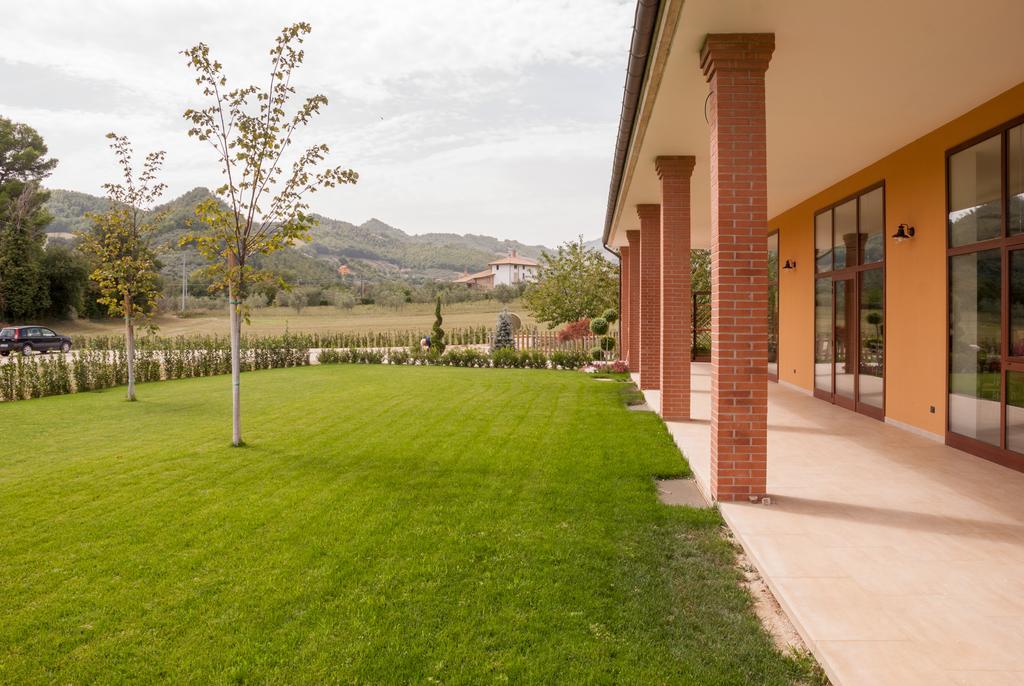Casa Delfico Ristoro In Famiglia Guest House แตราโม ภายนอก รูปภาพ